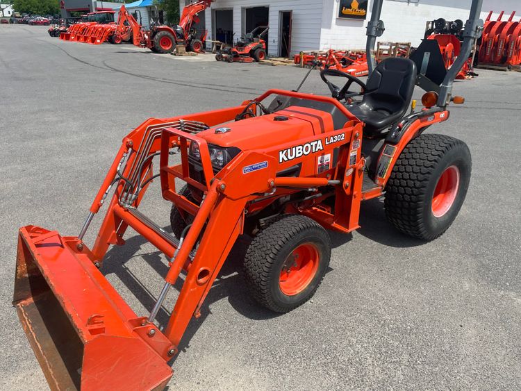 2006 Kubota B7510HSD Tractor/Loader